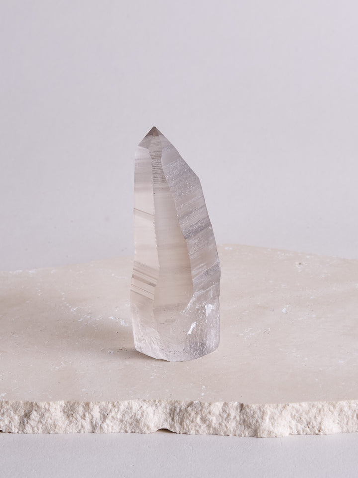Lemurian Rauchquarz Spitze