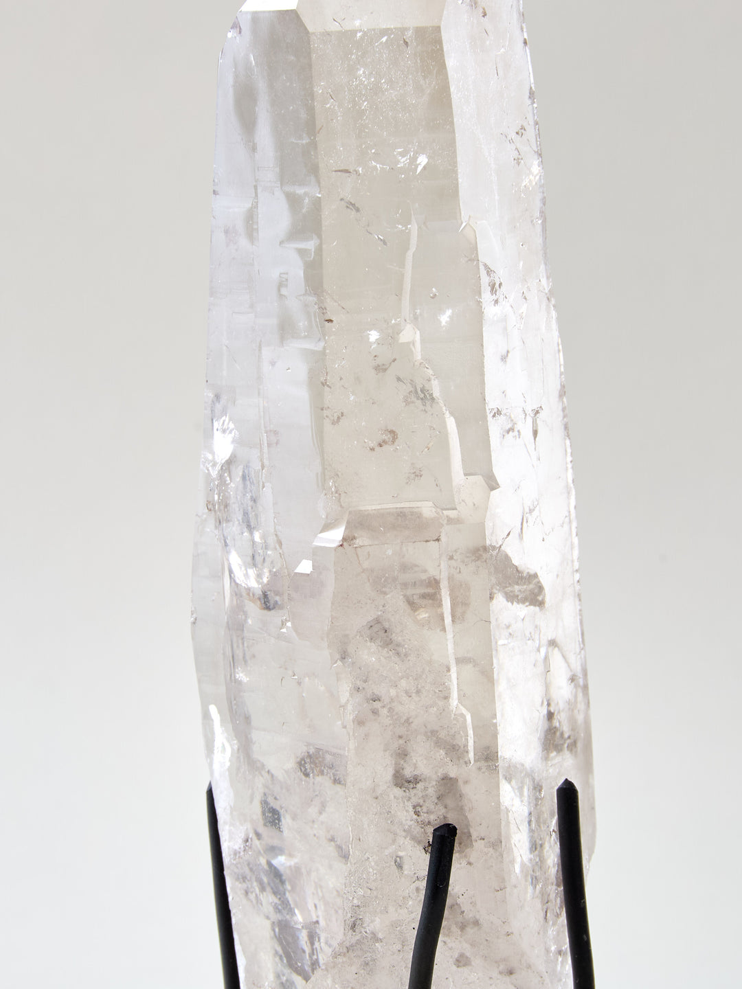 Rauchquarz Spitze in Ständer