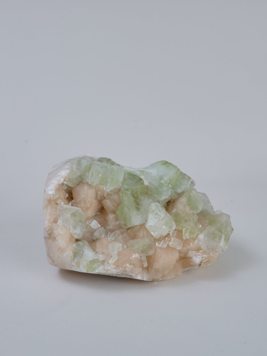 Apophylith Stufe grün mit Stilbite