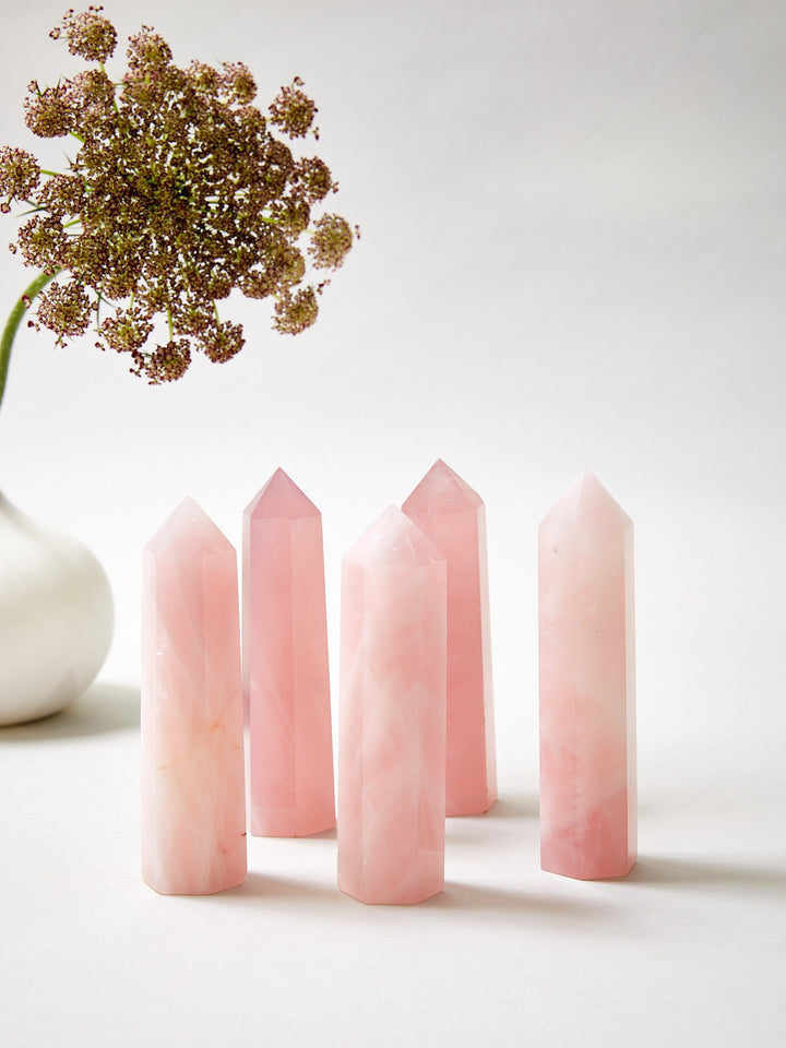 Rosenquarz Obelisk