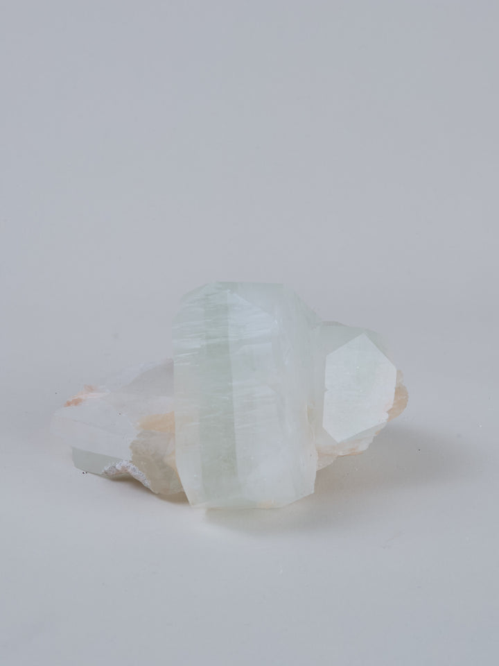 Apophylith Stufe grün mit Stilbite