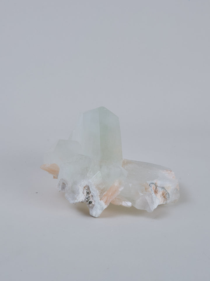 Apophylith Stufe grün mit Stilbite