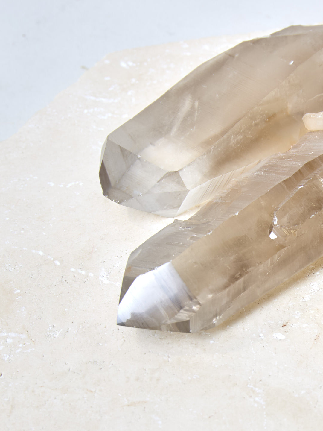 Lemurian Rauchquarz Spitze