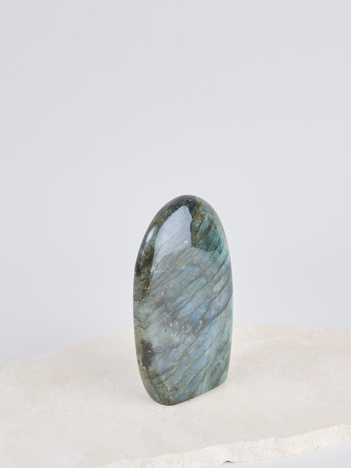 Labradorit Freeform