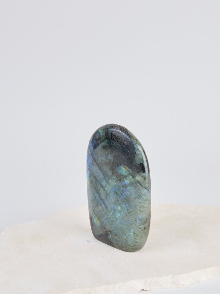Labradorit Freeform