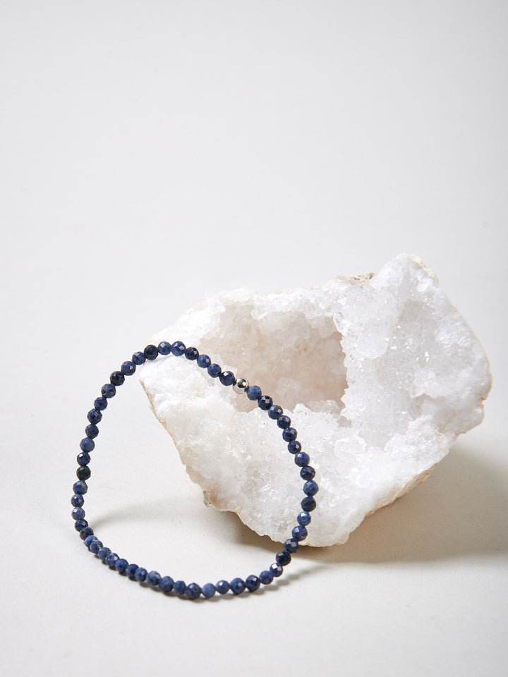 Saphir Armband zart