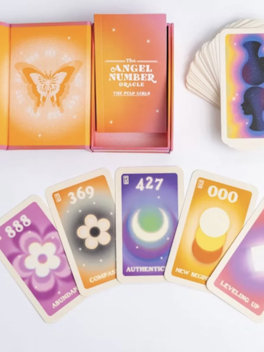 Angel Number Oracle -  Pulp Girls engl.