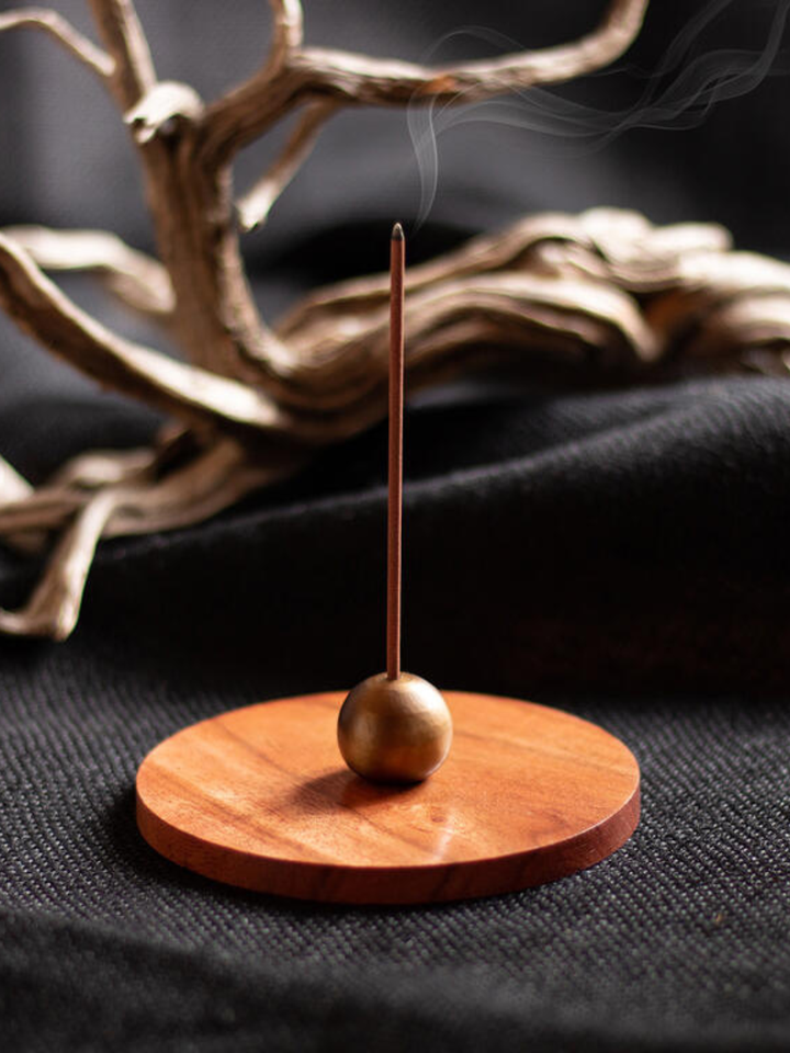 Sonne/Mond Räucherstäbchenhalter messing