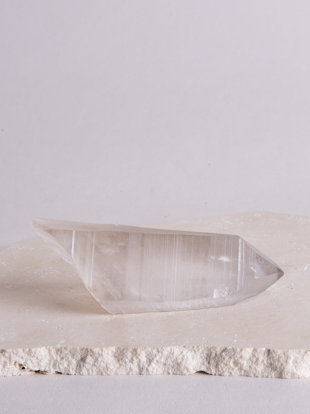 Lemurian Rauchquarz Spitze