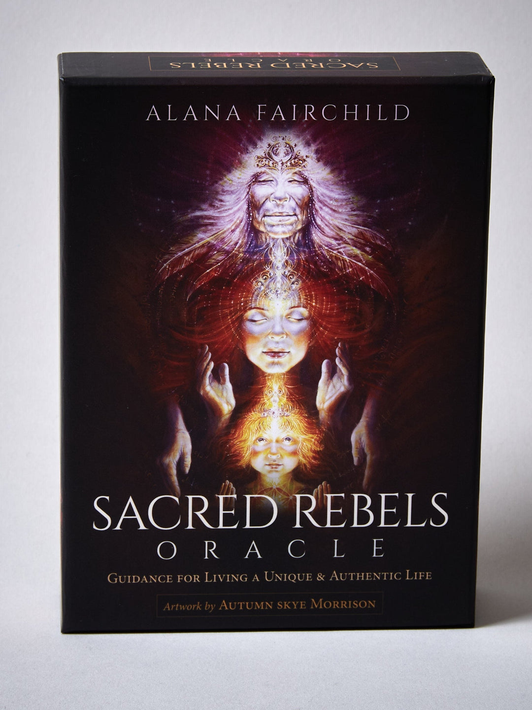 Sacred Rebels Oracle by Fairchild engl.