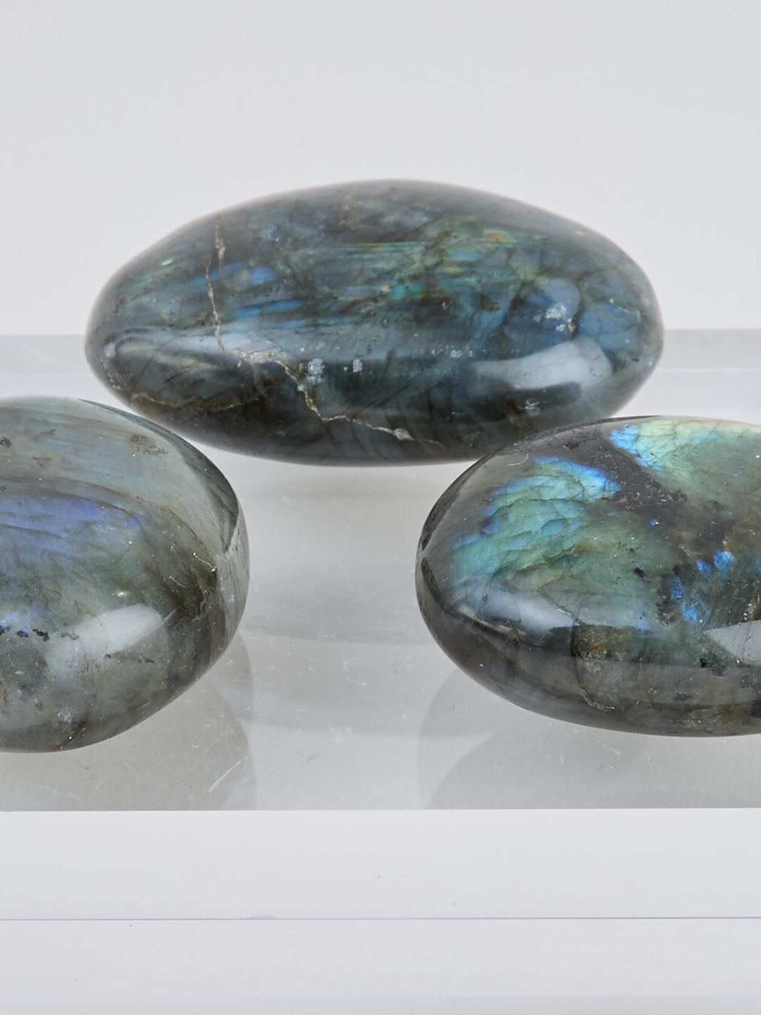 Labradorit Trommelstein